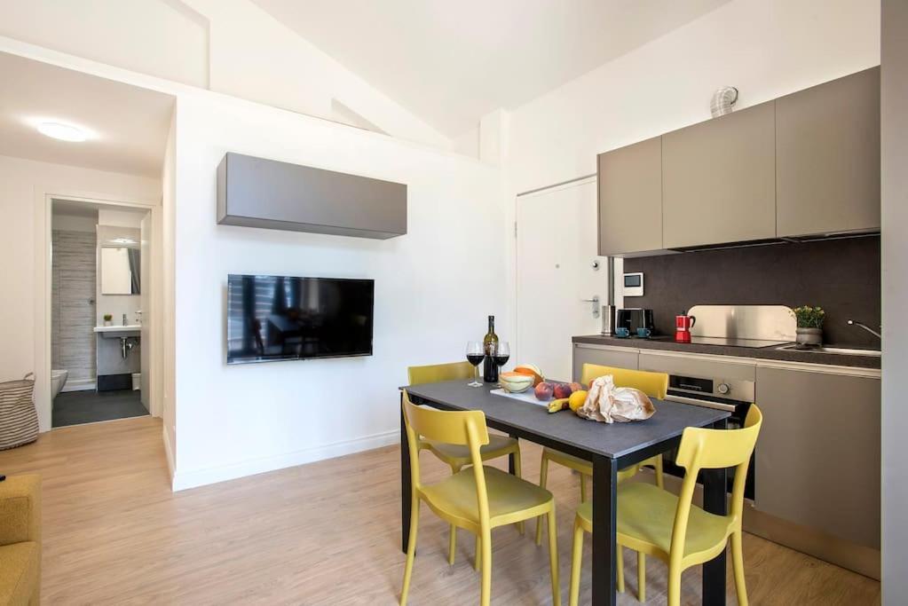 Oasi Urbana X 4 Guests With Terrace - 10 Min From Termini Apartment *
